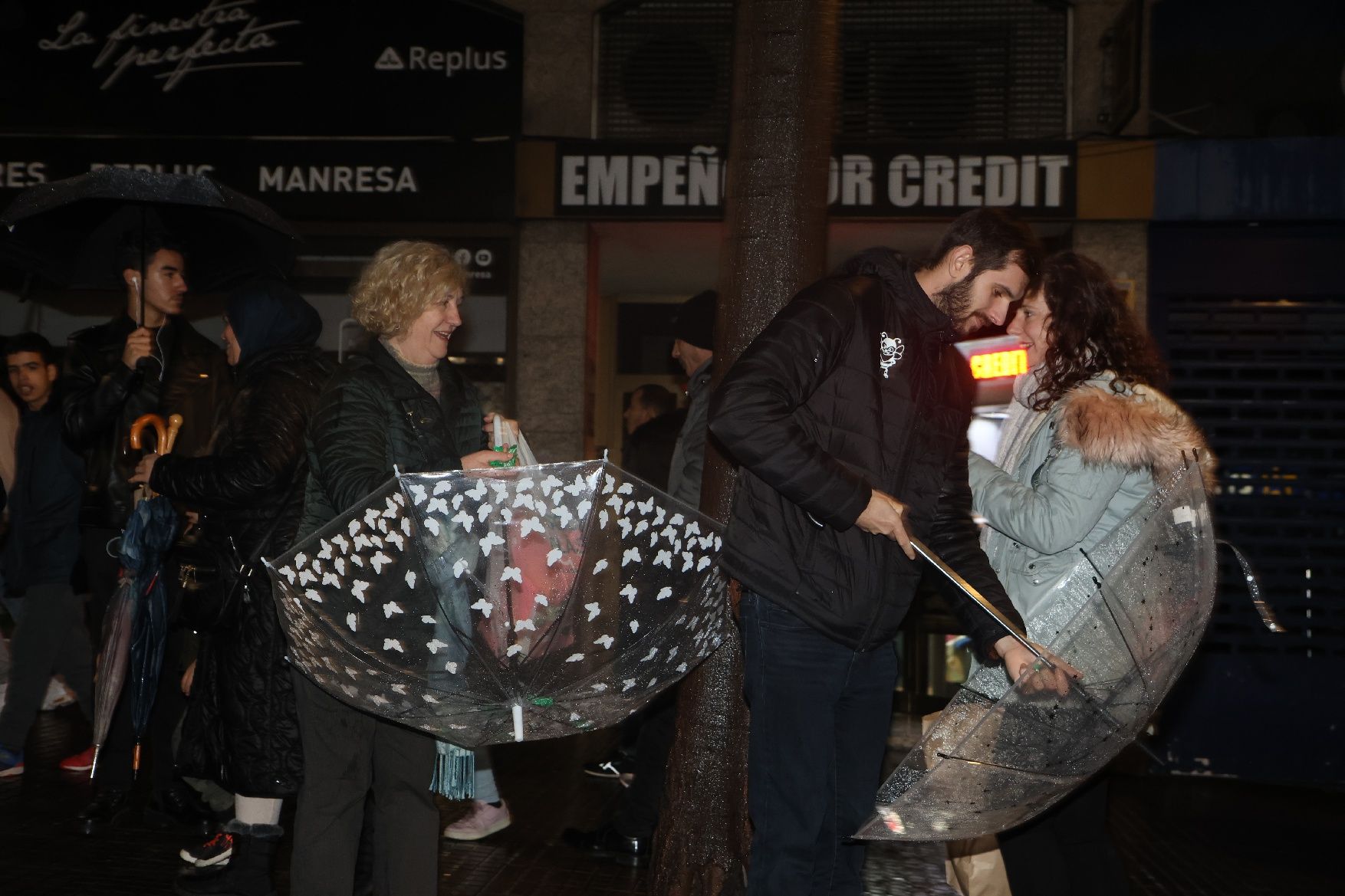 Troba't a les imatges de la cavalcada de Reis de Manresa 2024