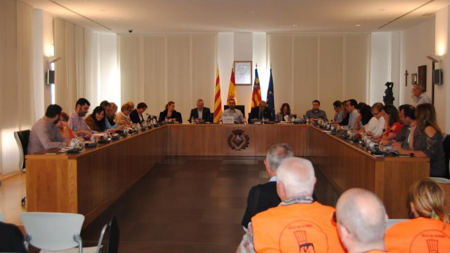 El Pleno de Vila-real reprueba al presidente de la Diputación