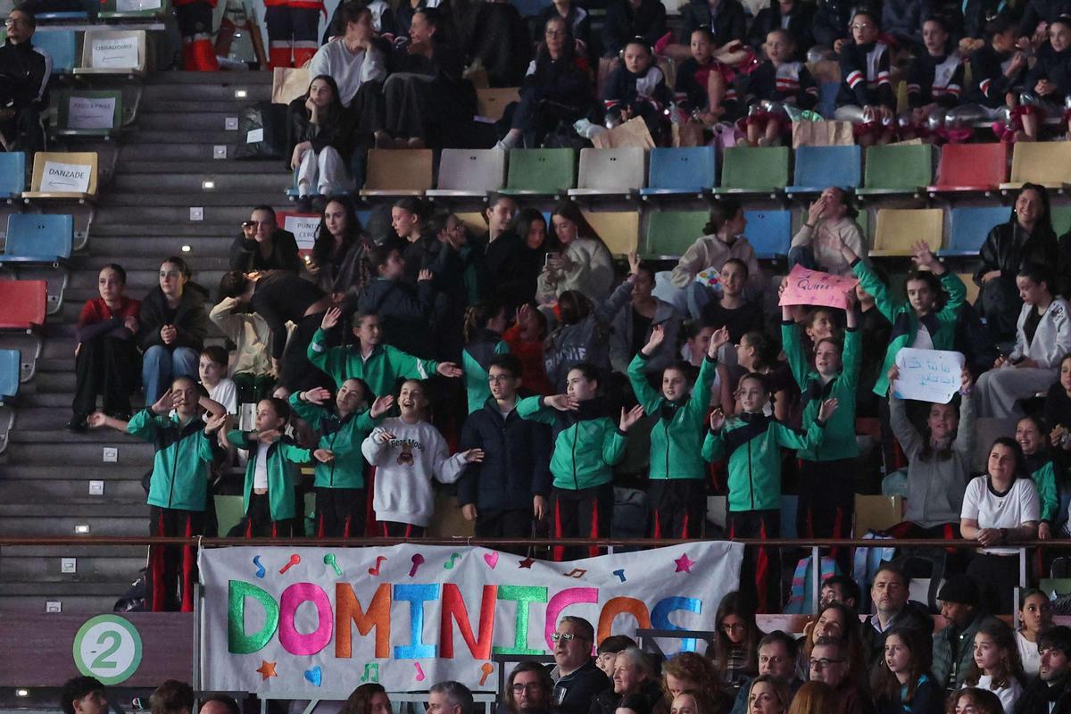 El Festival Intercentros 2026 llenó de colorido y solidaridad el Coliseum