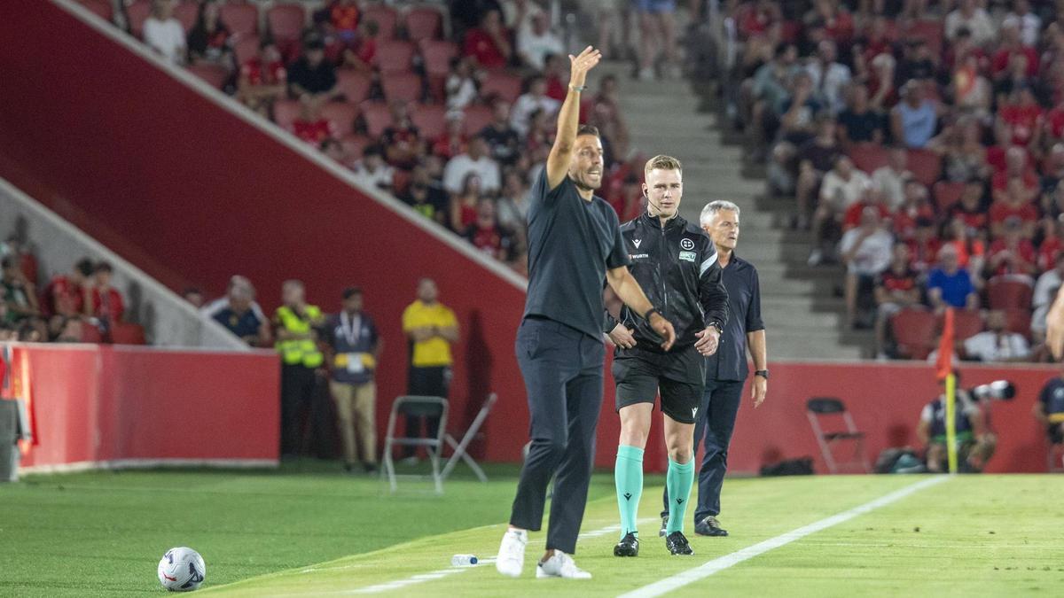 «Ganar los partidos cuesta una barbaridad, bienvenidos a Segunda División”