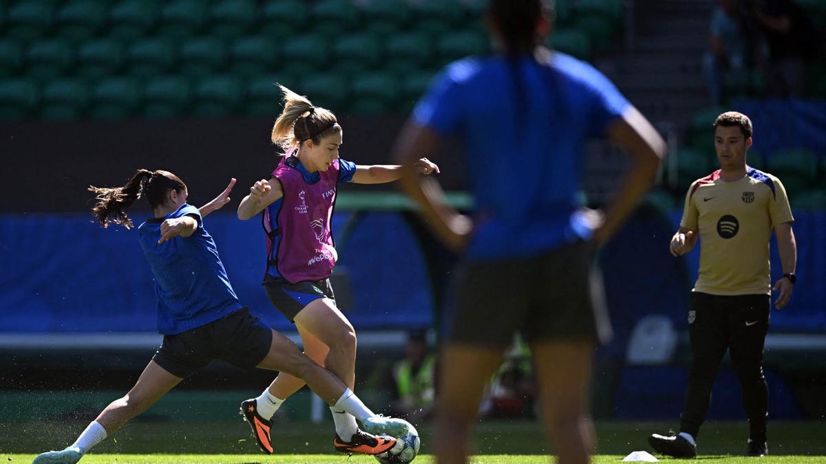 El FC Barcelona femenino durante el entrenamiento de este viernes en Lisbo para disputar mañana la final de la Liga de Campeones femenina contra el Arsenal