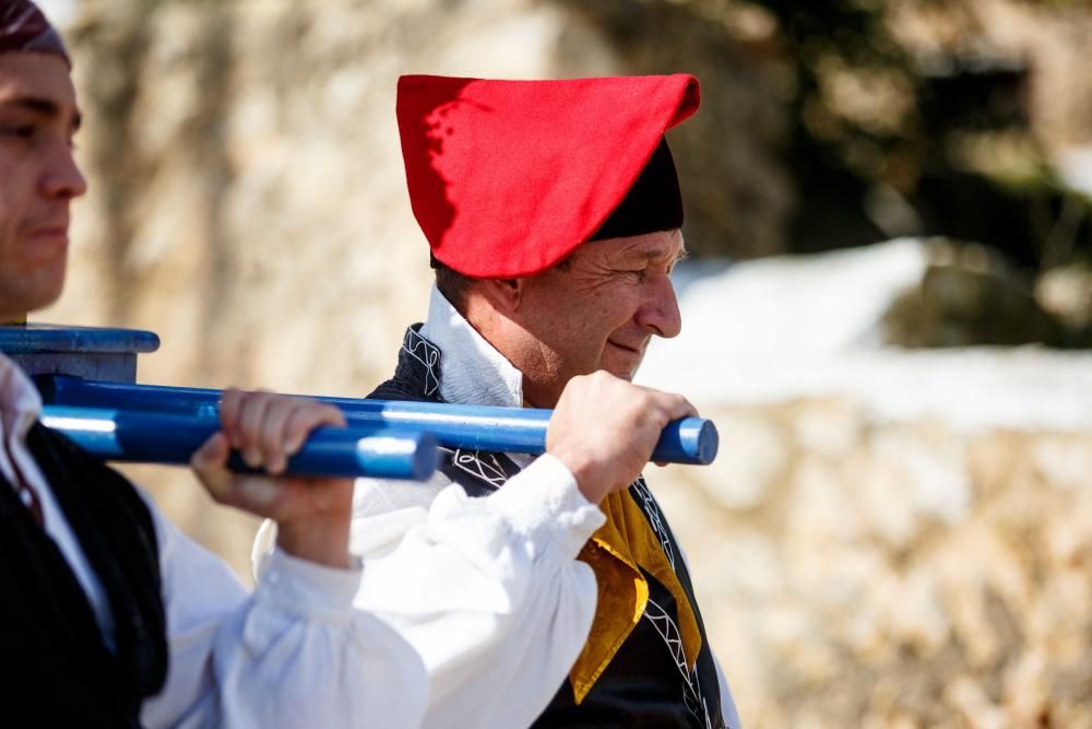 Sant Rafel vivió ayer el día de su patrón fiel a la tradición