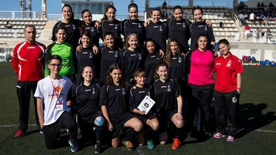 Villajoyosa se suma al fútbol femenino