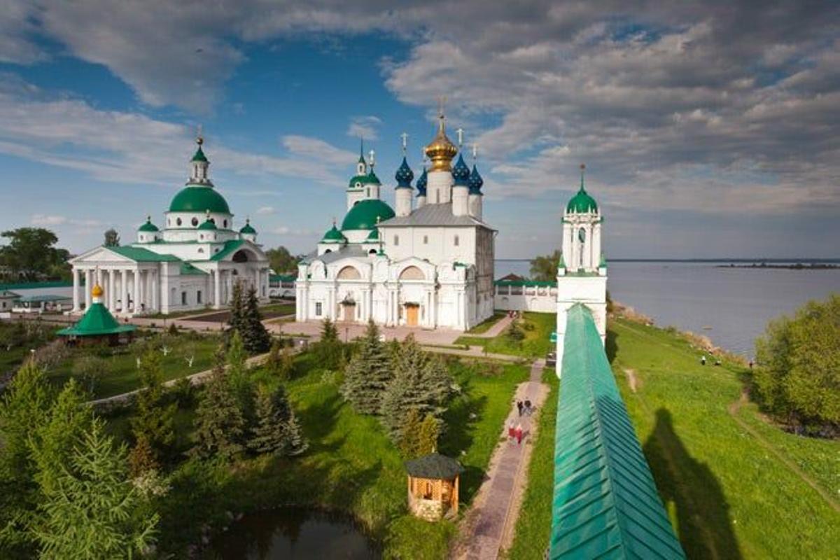 Monasterio Yakovlevskiy
