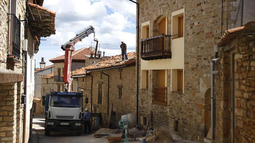 Aragón abre una línea de ayudas para reparar casas en los pueblos