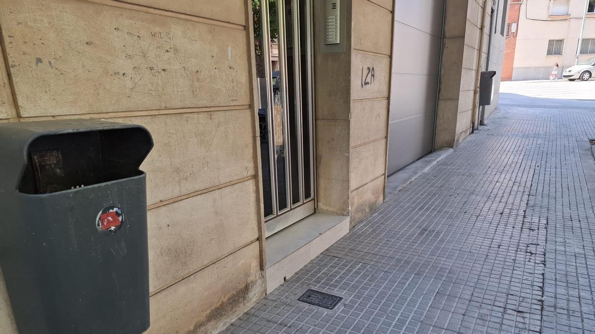 Les dues papereres a pocs metres de distància