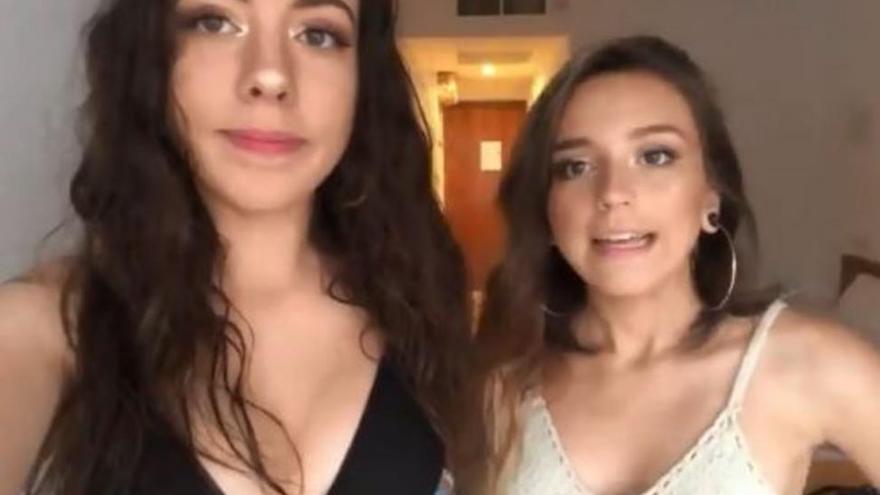 Dos jóvenes denuncian en un vídeo el acoso sufrido en un hotel de Magaluf