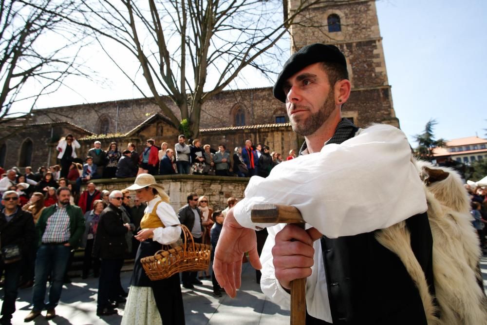 Pregón y desfile de las fiestas de El Bollo en Avilés