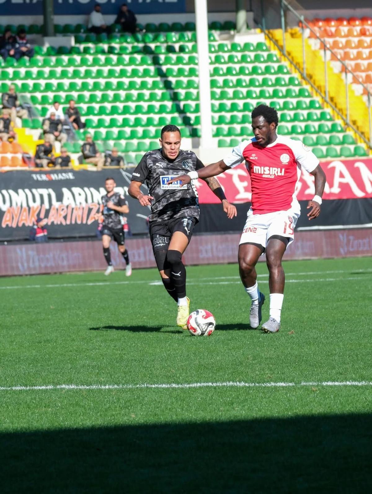Datro Fofana, en un partido con el Karagümrük turco esta temporada