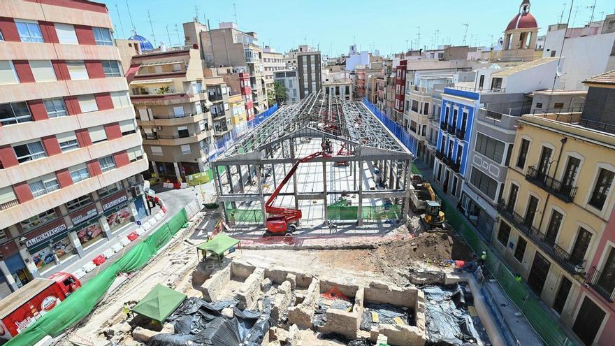 Así avanzan las obras del Mercado Central de Elche y las catas arqueológicas de los baños árabes