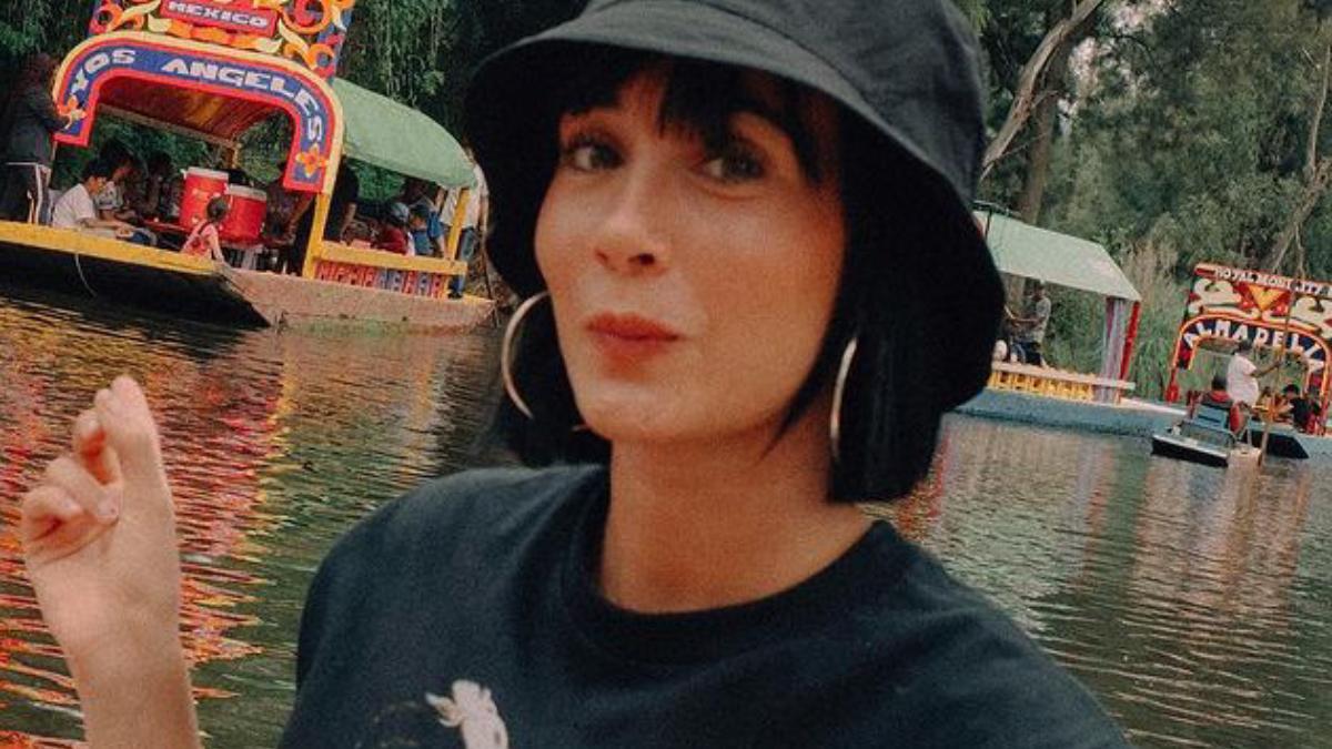 La madre de Aitana filtra una foto romántica con Yatra: ¿de cuándo es ese beso?