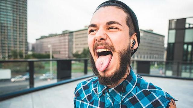 ¿Por qué no son saludables los piercings orales? 10 razones para no llevarlos