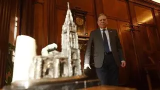 Alfredo Canteli, alcalde de Oviedo: "A los que estén pensando en votar a Vox les diría que miren quién está transformando la ciudad, y ese es Alfredo Canteli"