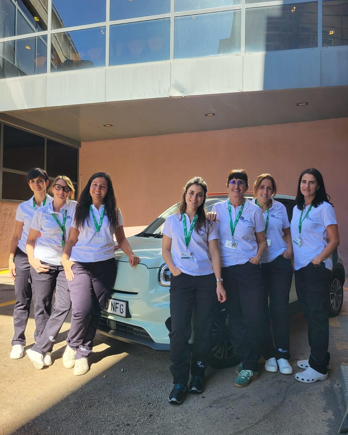 L'equip d'Hospitalització a Domicili de l'Hospital de Figueres, presentat l'octubre de 2025.