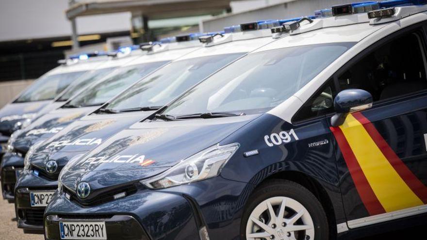 La Policía Nacional estrena en Zaragoza cinco nuevos vehículos radiopatrulla