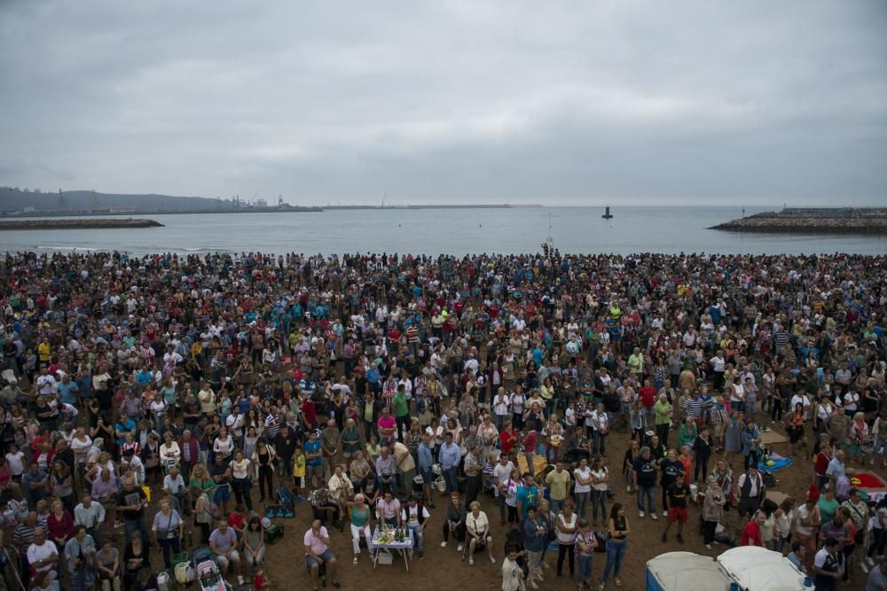 Al récord de escanciado en Gijón le faltaron 202 culetes