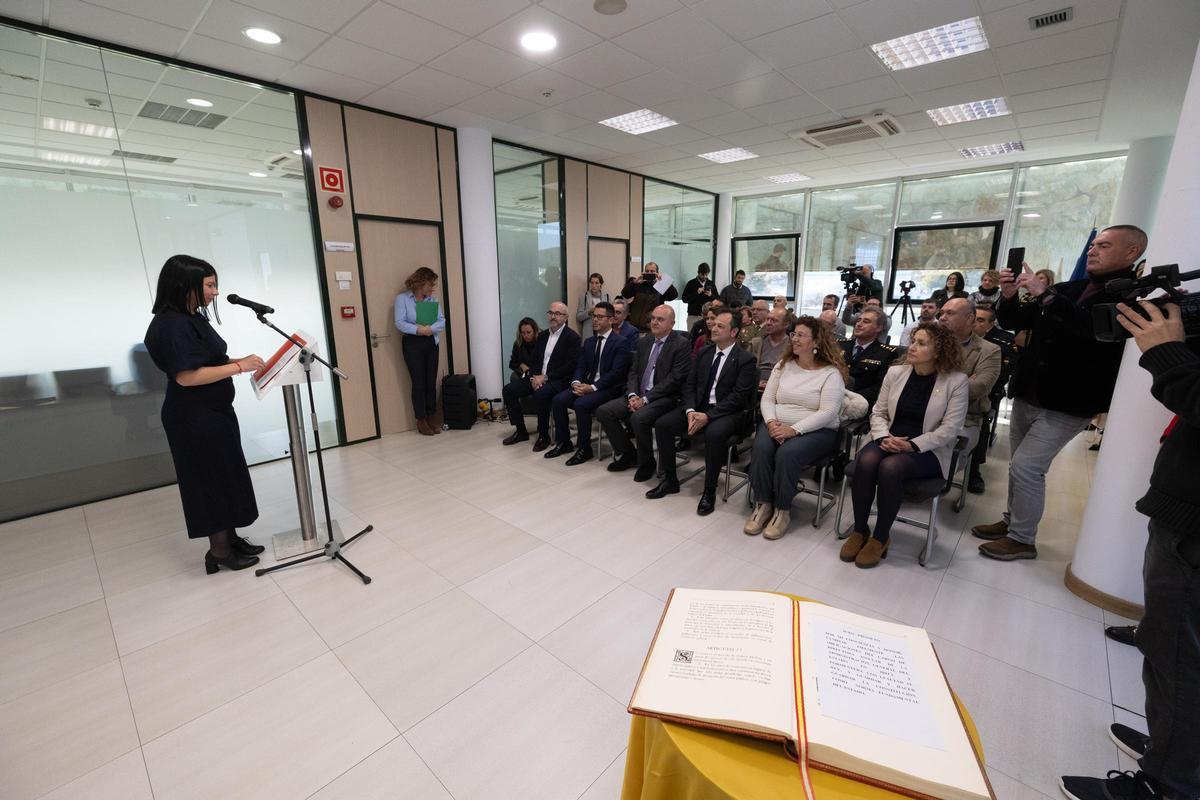 Raquel Guasch Ferrer toma posesión como nueva directora insular del Estado en la comisaría de Ibiza