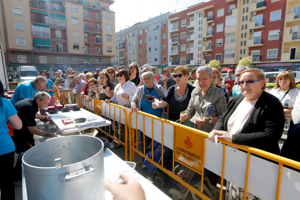 I Entrada de la Clòtxina y 60 aniversario del Mercado del Cabanyal