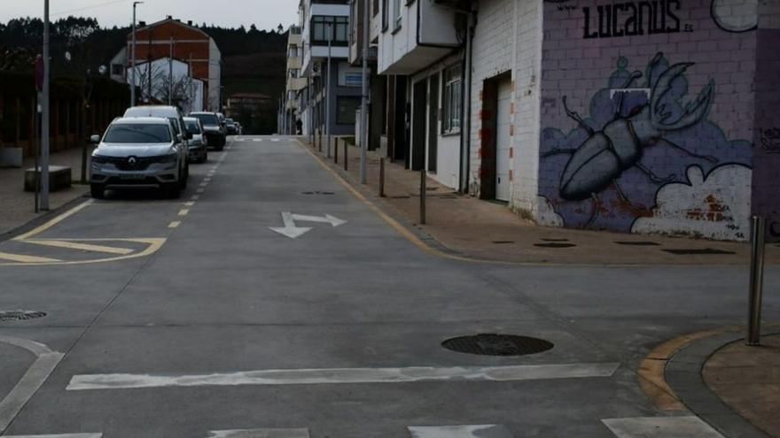 Vista parcial de la calle Neira Vilas. |  José Ramón Moire