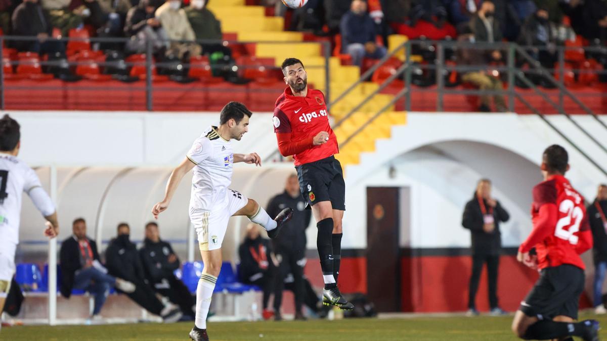 Dani Segovia en el partido de la Copa del Rey en Montijo