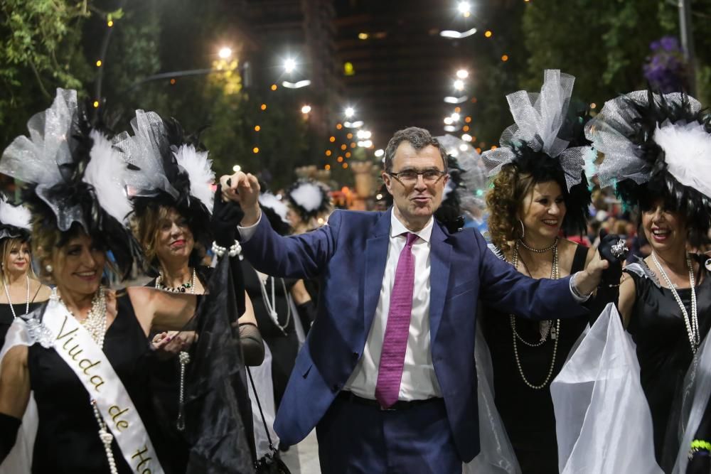 Desfile y lectura del Testamento de Doña Sardina