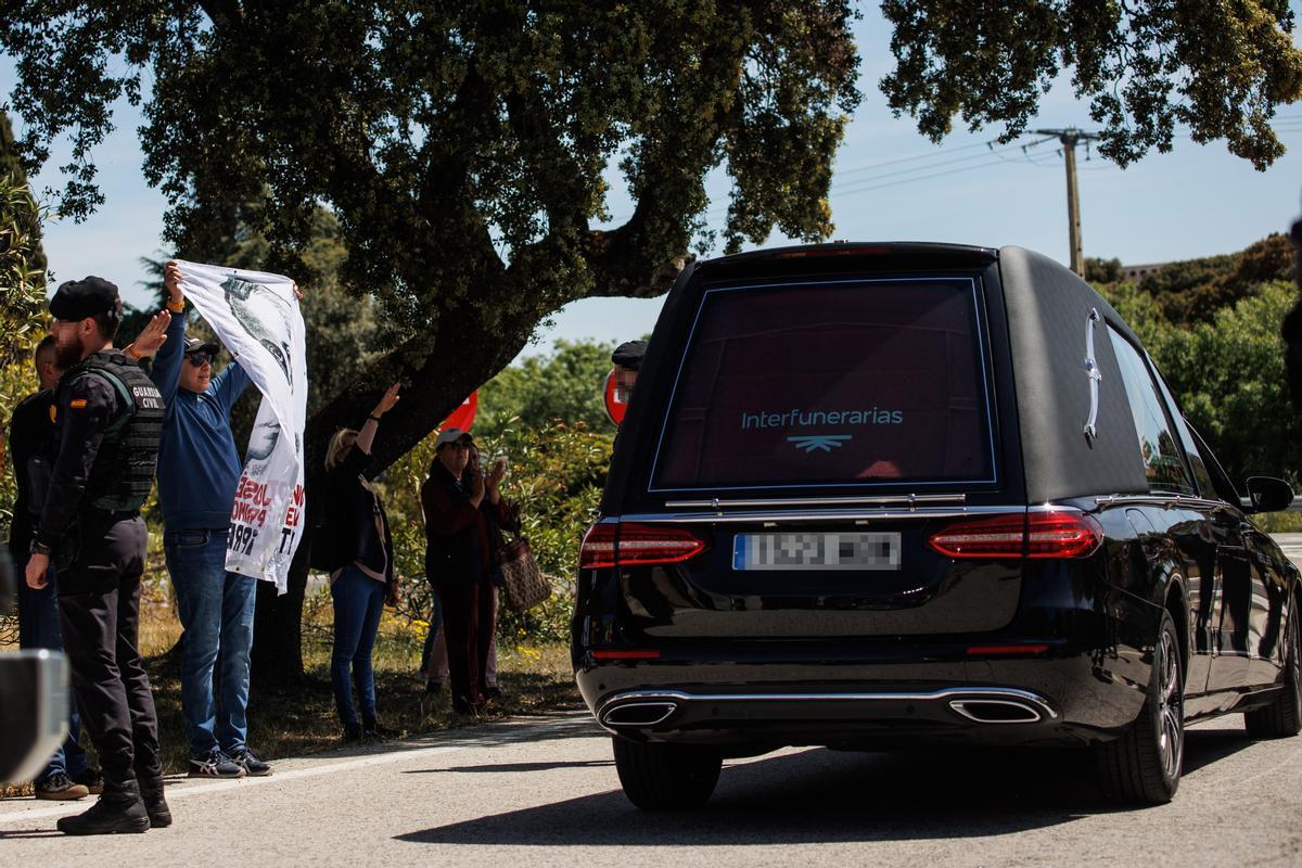 Incidentes a la llegada de los restos de Primo de Rivera al cementerio de San Isidro