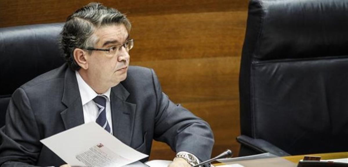 El dimitit conseller valencià d’Hisenda, José Manuel Vela, aquest dijous a les Corts valencianes.