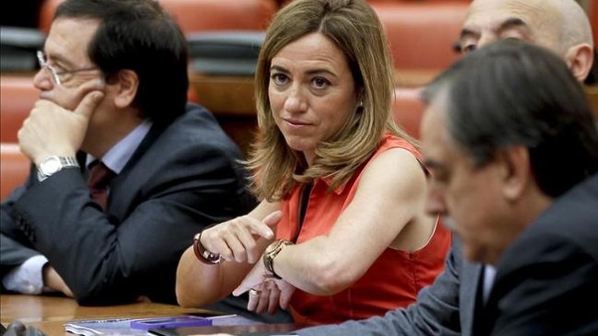 La diputada del PSOE, Carme Chacón, durante la comisión de economia en el Congreso