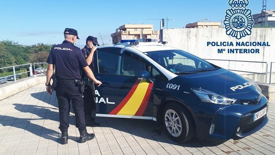 Una patrulla de la Policía Nacional en Mallorca.