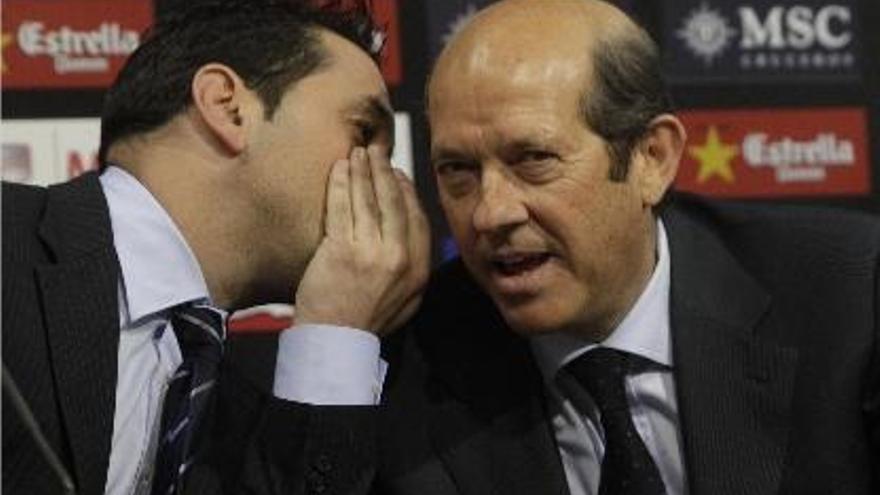 Braulio y Llorente negocian por el futuro de varios jugadores valencianistas.