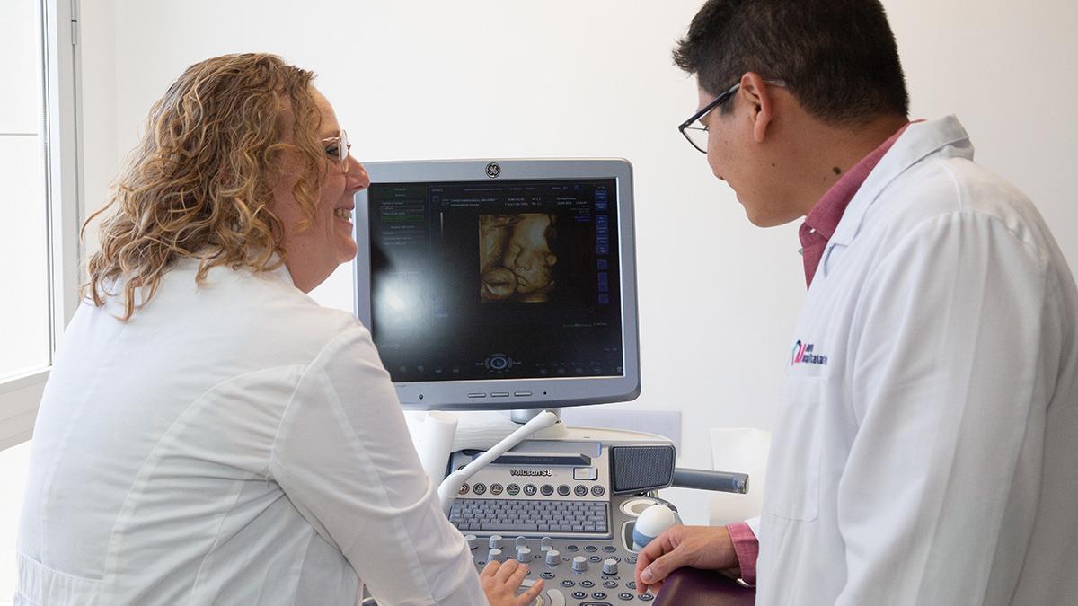 Dentro del Área Maternal ha puesto en marcha visitas virtuales al Paritorio y la Planta de Maternidad.