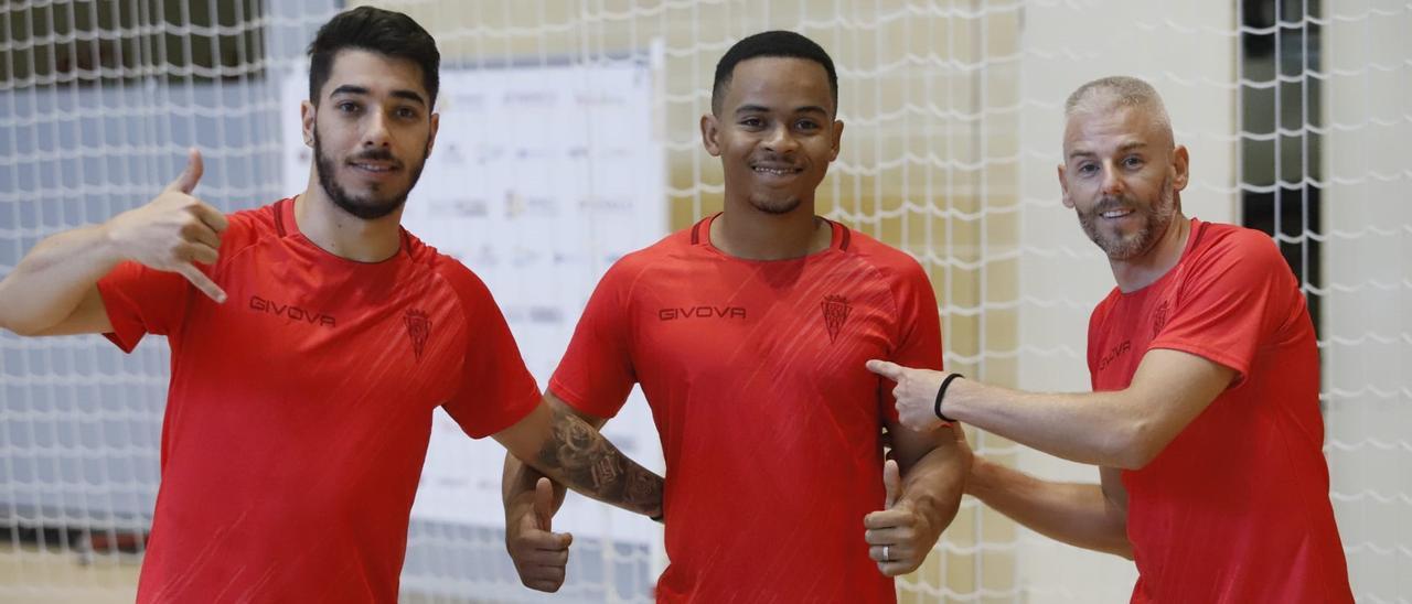 Osamanmusa, junto a Lucas Perin y Miguelín en su primera sesión en Vista Alegre.