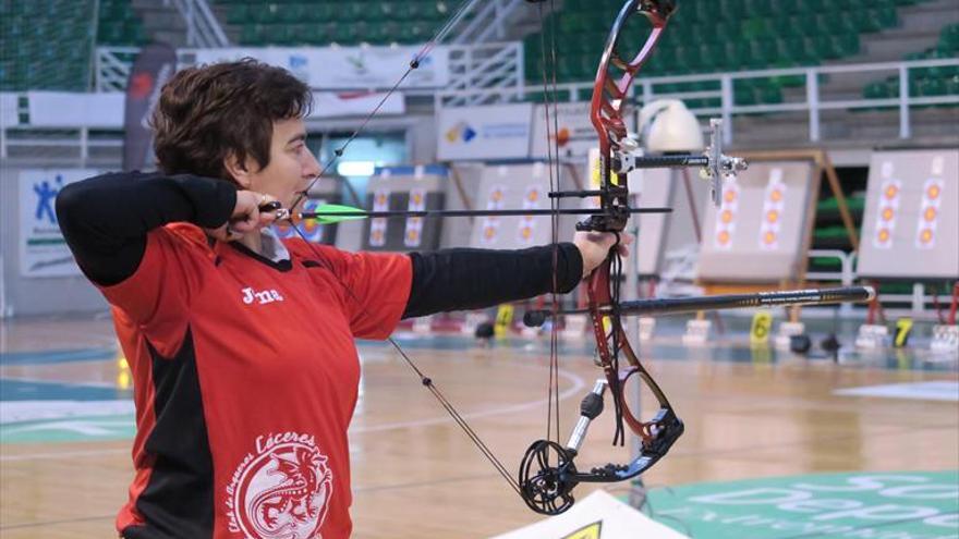 Fátima Agudo, primera mujer que recibe el Premio Extremadura del Deporte