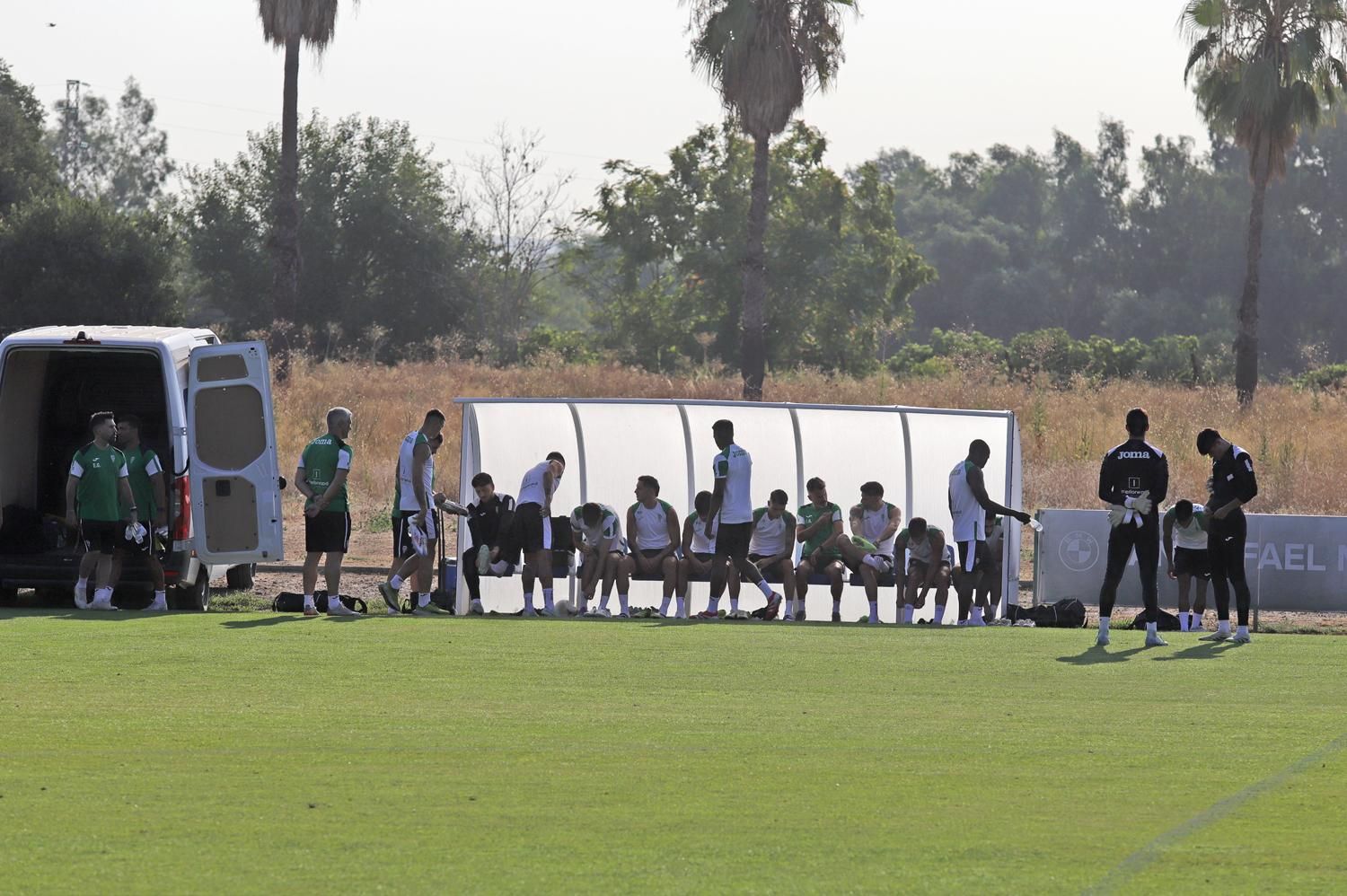 La última sesión del Córdoba CF antes del 'stage', en imágenes