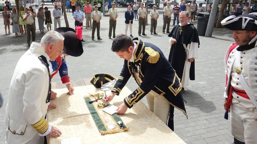 The English surrender again 225 years later