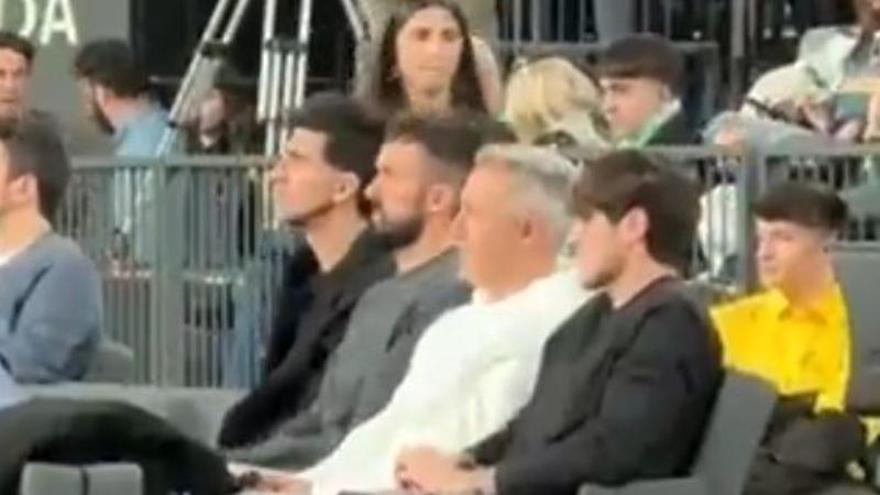 Valencia CF y Villarreal CF, ‘apoyando’ al Valencia Basket en su estreno en la Copa del Rey