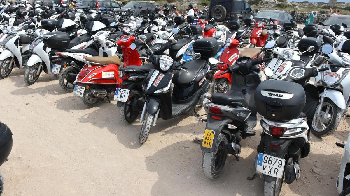 Imagen de archivo de un aparcamiento de motos
