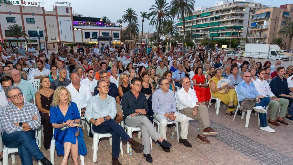 El Gallo Rojo vuelve a brillar en el 125 aniversario de El Campello