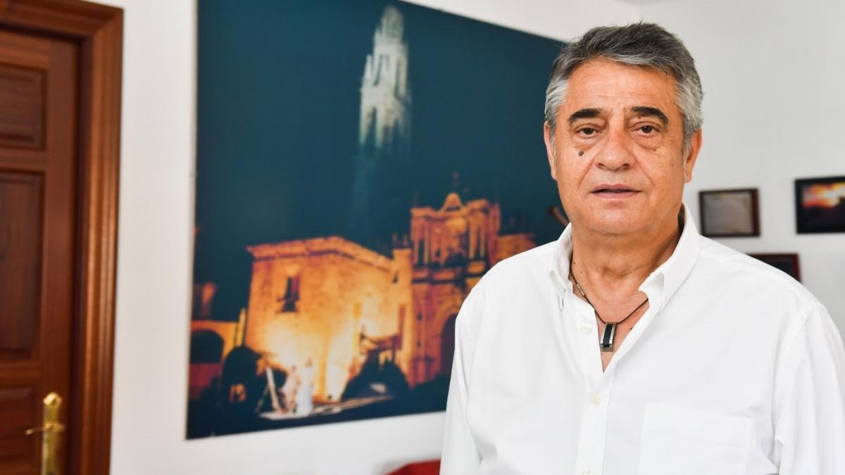 Coronavirus en Córdoba: El alcalde de Hinojosa, aislado en su casa tras dar positivo un familiar suyo