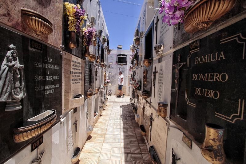 Apertura de los cementerios | 22/05/2020 Cementerio de Candelaria   | 22/05/2020 | Fotógrafo: María Pisaca Gámez