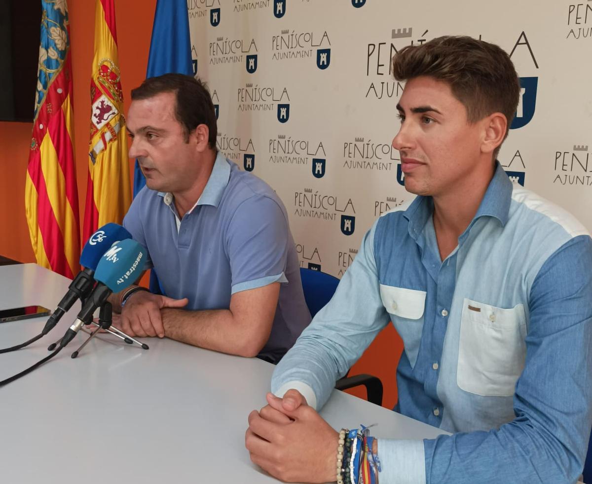 El alcalde de Peñíscola, Andrés Martínez y el concejal de cultura, Ramón Simó