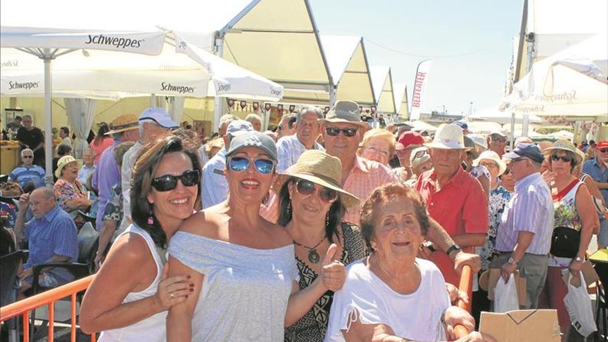 Benicàssim adjudica las casetas del recinto de fiestas de Santo Tomás