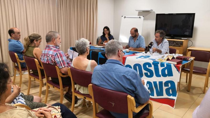 Roda de premsa del primer aniversari de SOS Costa Brava.