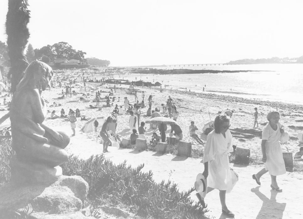 Playa de A Fontaíña, en Coruxo (Vigo), en 1988.