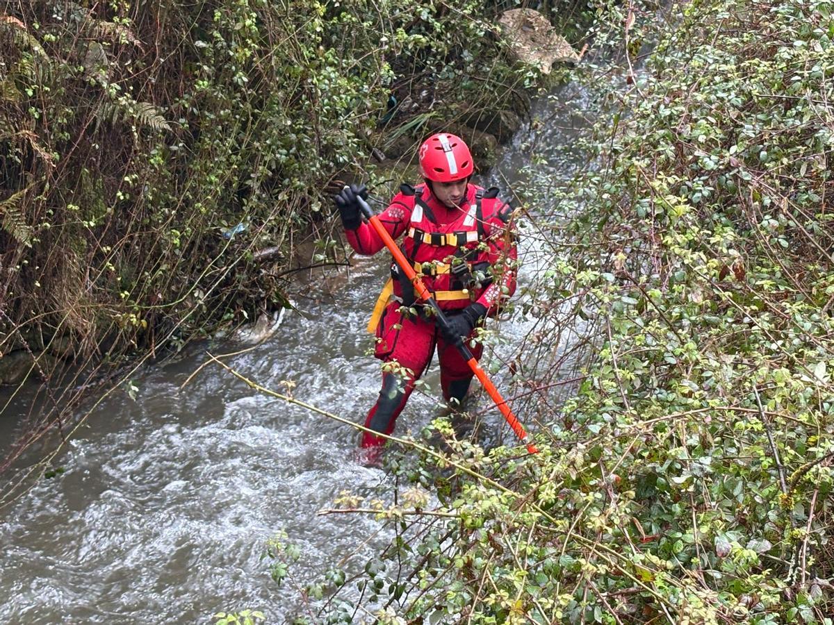 Cuarto día de búsqueda de la mujer que cayó al río en San Martín: así están siendo los complicados trabajos de rastreo