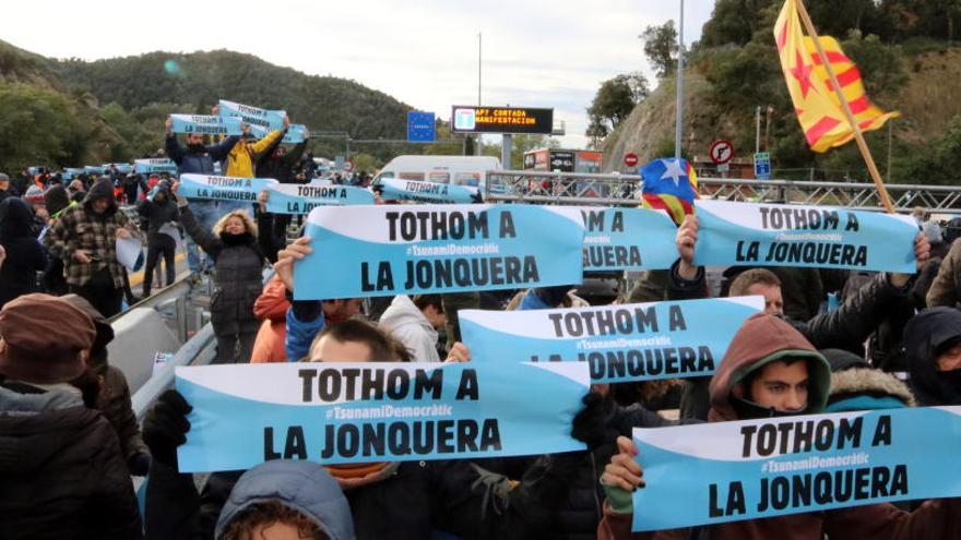 Manifestants al tall