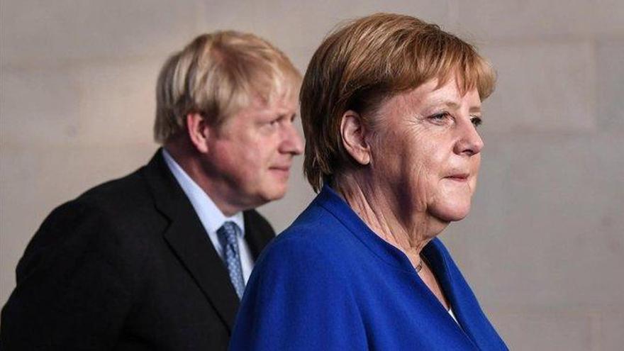 Londres cree &quot;imposible&quot; un acuerdo sobre el &#039;brexit&#039; tras charlar Johnson y Merkel