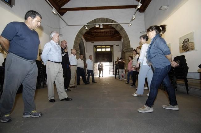 TALLERES DE CERAMICA Y BAILE POR EL DIA DE ...