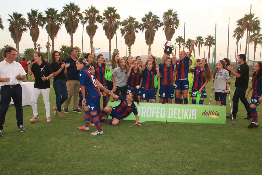 Las mejores fotos del Levante - Valencia Femeninos