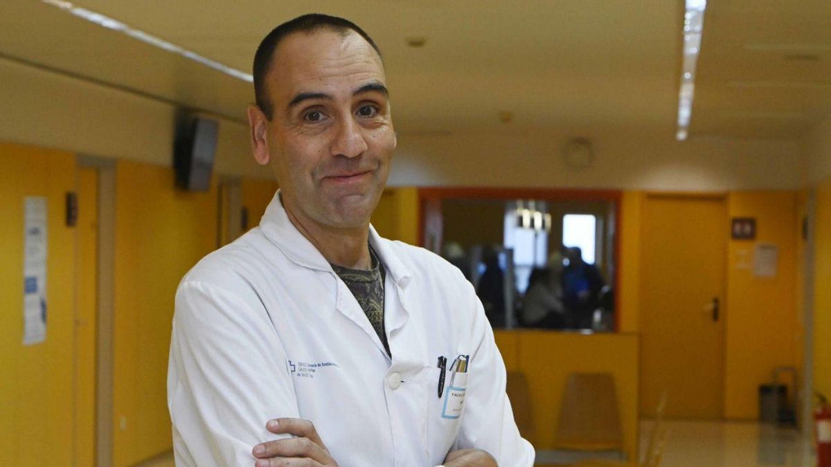 El nuevo jefe de servicio de Endocrinología, Manuel Penín, en el Meixoeiro.